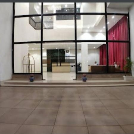 Derby Greens Hotel Bhopal Extérieur photo