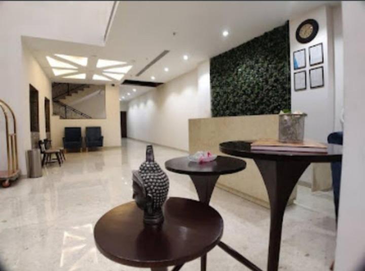 Derby Greens Hotel Bhopal Extérieur photo
