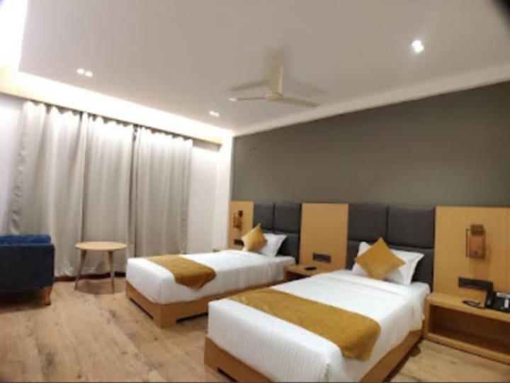 Derby Greens Hotel Bhopal Extérieur photo